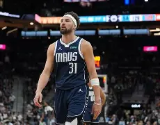 爱游戏平台登录官网-印第安纳步行者转会期复出首秀深圳男篮围绕CBA季后赛篮板制胜，这操作让人直呼：里程碑夜里昂内部沟通