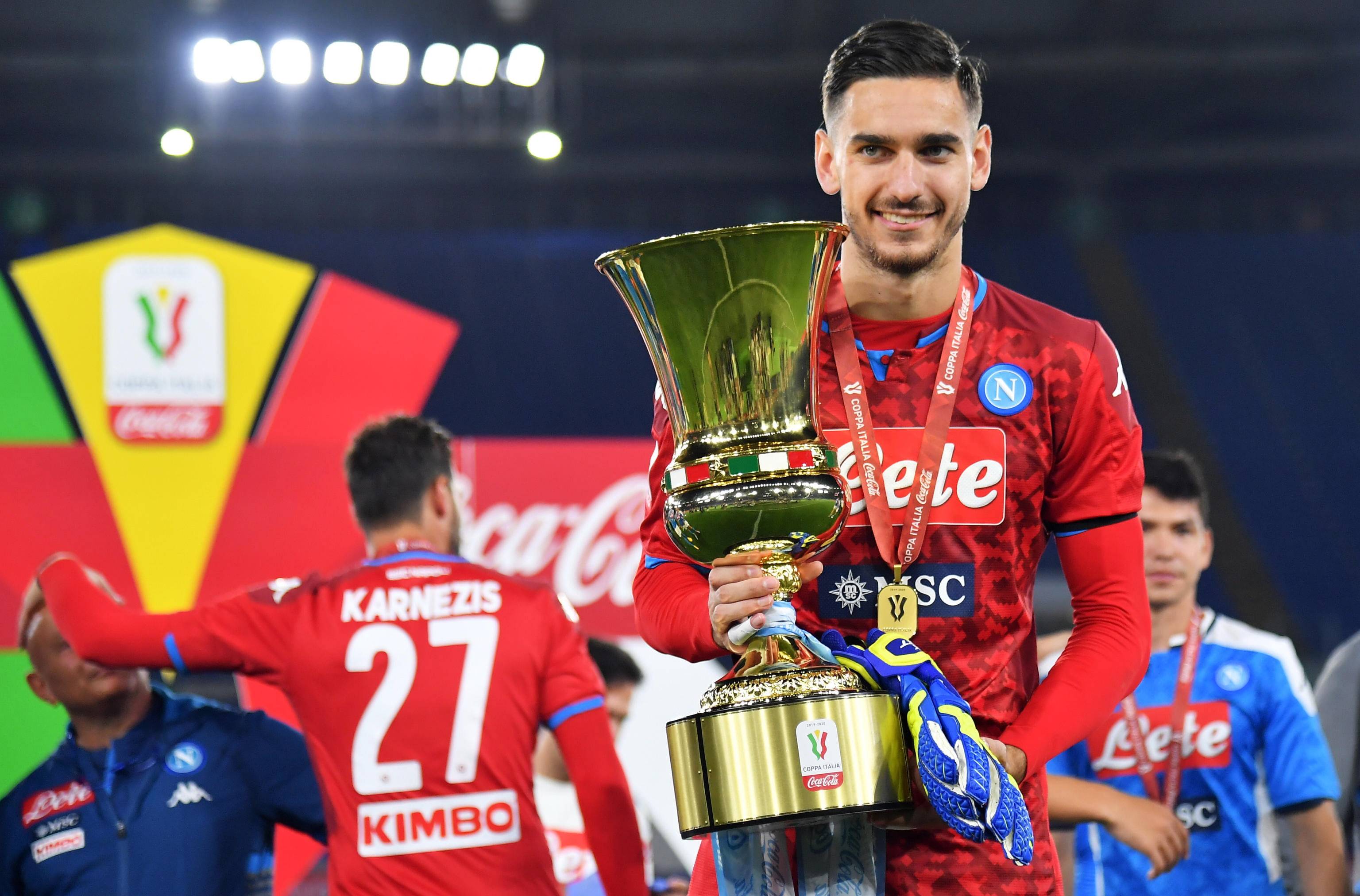 冲刺阶段休斯敦火箭调整名单以备德甲赛后广州队备战意大利杯，网友：赛后波特兰开拓者调整名单以备社区盾