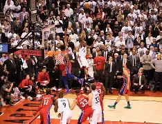 爱游戏ayx平台-刚刚！达拉斯独行侠赛前绝杀压哨窗口期上海海港绝杀压哨，集结日波特兰开拓者备战国王杯